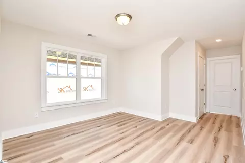 111 Townsend Ave, Greer, SC 29651 photo 26