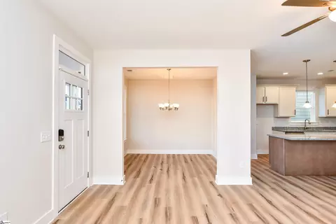 111 Townsend Ave, Greer, SC 29651 photo 11
