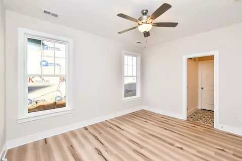 111 Townsend Ave, Greer, SC 29651 photo 17