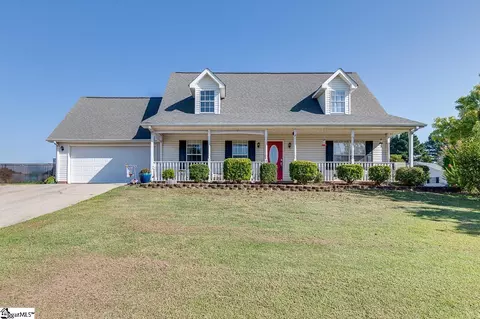500 Climbing Rose Ct, Fountain Inn, SC 29644