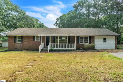 103 Virgil Cir, Inman, SC 29349