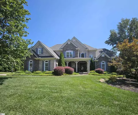 413 Chancery Ln, Simpsonville, SC 29681