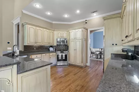 1235 Crestview Rd, Easley, SC 29642 photo 10