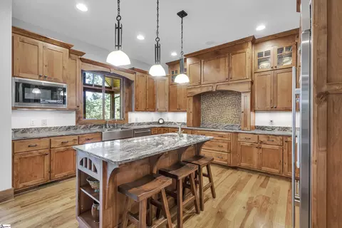 Kitchen - 121 Great Camp Ct, Sunset, SC 29685 photo 3 of 4