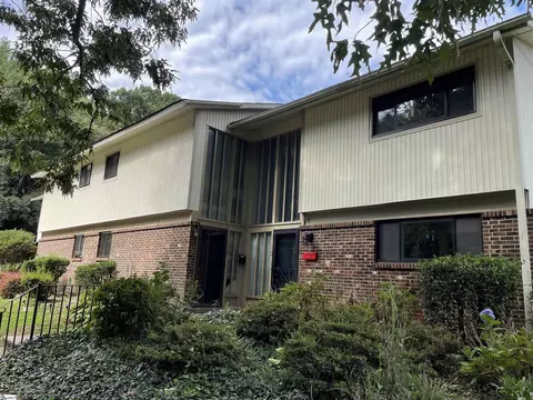 114 Briarview Cir, Greenville, SC 29615