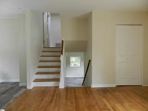 111 Montclair Rd, Mauldin, SC 29662 photo 7