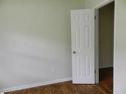 111 Montclair Rd, Mauldin, SC 29662 photo 17