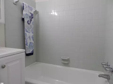111 Montclair Rd, Mauldin, SC 29662 photo 15