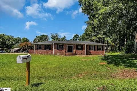 101 Pamela Dr, Williamston, SC 29697