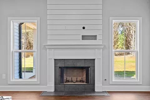 73 Dendy St, Pelzer, SC 29669 photo 4