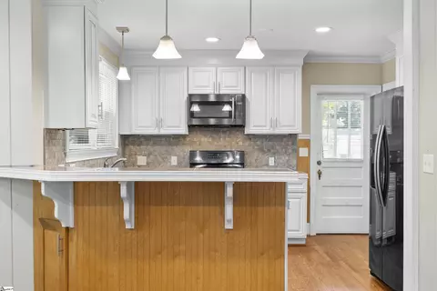 901 N A St, Easley, SC 29640 photo 13