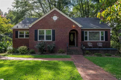 901 N A St, Easley, SC 29640