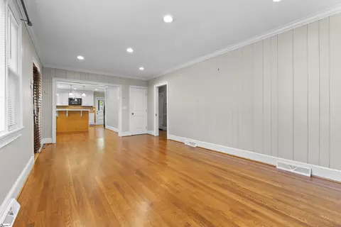 901 N A St, Easley, SC 29640 photo 7