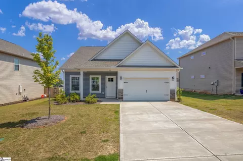 448 Torrington Dr, Duncan, SC 29334 photo 1