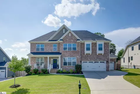 232 Scotts Bluff Dr, Simpsonville, SC 29681