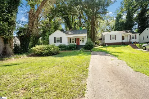 351 Saint Andrews St, Spartanburg, SC 29306