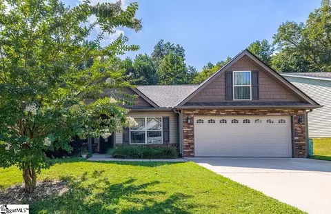 950 S Mossy Rock Rd, Spartanburg, SC 29303