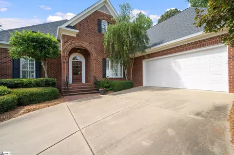 520 Cypress Links Way, Taylors, SC 29687