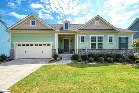 700 Carilion Ln, Greenville, SC 29617