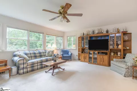 255 Holly Dr, Easley, SC 29640 photo 14