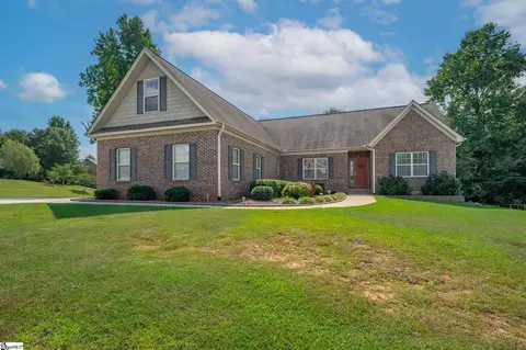 101 Saffron Way, Taylors, SC 29687