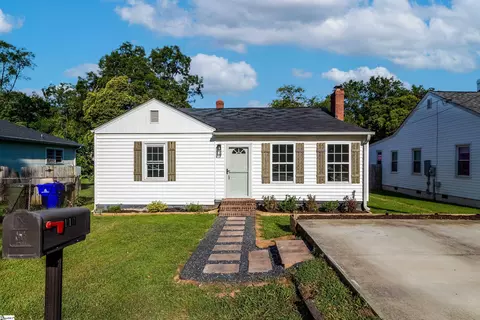 110 Parkins Mill Rd, Greenville, SC 29607