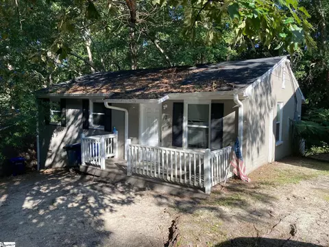 792 Wofford St, Spartanburg, SC 29301