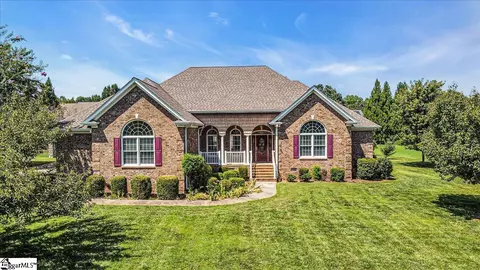 612 Dills Farm Way, Greer, SC 29651
