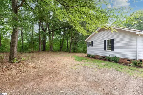 30 Mill St, Williamston, SC 29697 photo 5