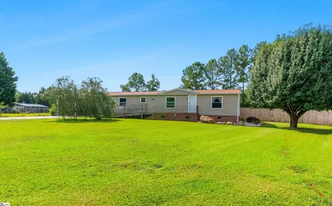9 W Tyger Ct, Greer, SC 29651