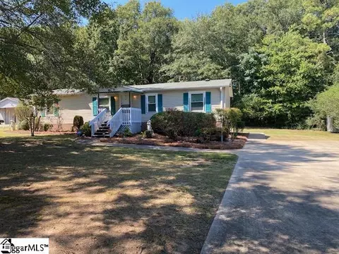 103 Tillbrooke Ct, Fountain Inn, SC 29644