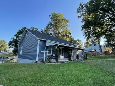 10 E Fleming St, Ware Shoals, SC 29692 photo 13