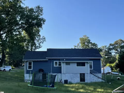 10 E Fleming St, Ware Shoals, SC 29692 photo 12