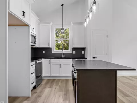 3866 Durham Rd, Greer, SC 29651 photo 11
