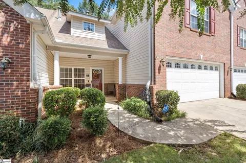 5 Butler Crossing Dr, Mauldin, SC 29662