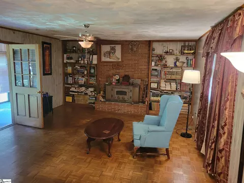 482 E Jerry Rd, Laurens, SC 29360 photo 7