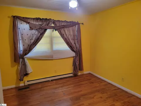 482 E Jerry Rd, Laurens, SC 29360 photo 10