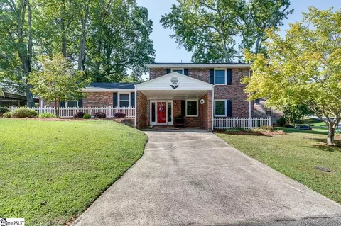 202 Sycamore Dr, Mauldin, SC 29662