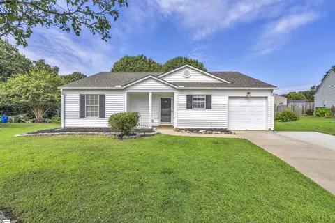 104 White Tail Ct, Greenville, SC 29607