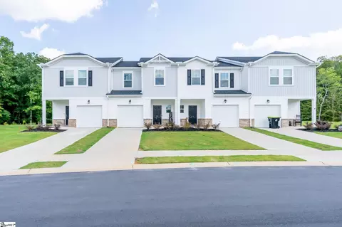 19 Beachley Pl, Simpsonville, SC 29680