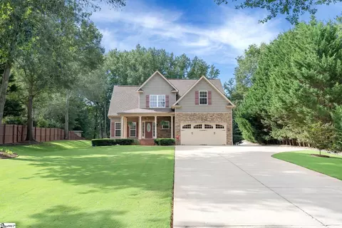 702 Phillips Rd, Greer, SC 29650