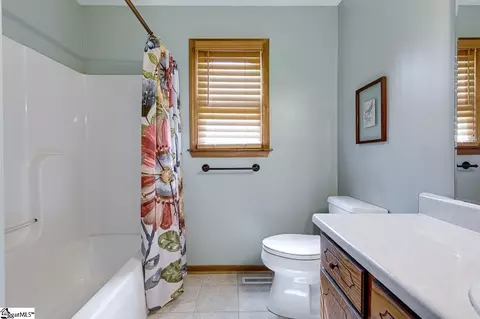 100 Hallmark Ln, Easley, SC 29640 photo 20