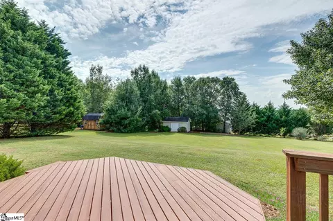 100 Hallmark Ln, Easley, SC 29640 photo 36