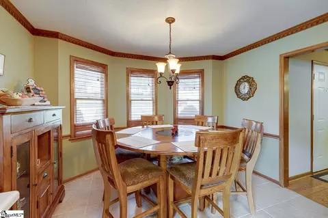 100 Hallmark Ln, Easley, SC 29640 photo 10