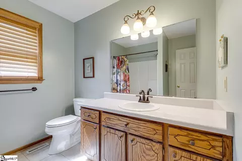 100 Hallmark Ln, Easley, SC 29640 photo 19