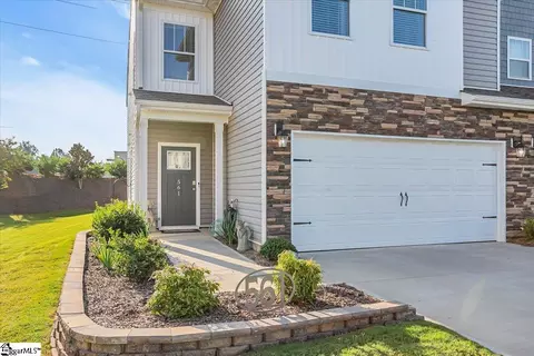 561 Yellow Fox Rd, Greer, SC 29650 photo 2