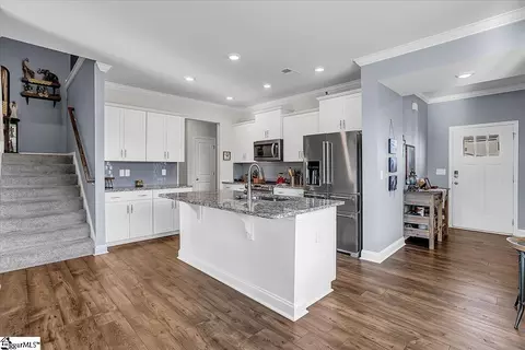 561 Yellow Fox Rd, Greer, SC 29650 photo 7