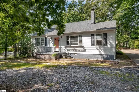 403 Waddell Rd, Taylors, SC 29687