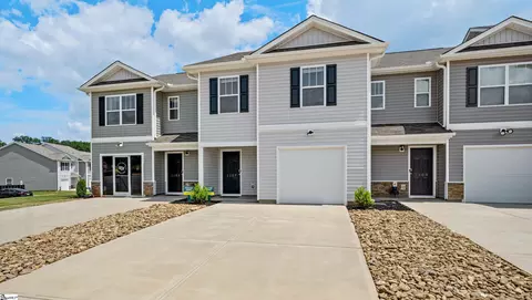 1215 N Norwhich Ln, Spartanburg, SC 29301