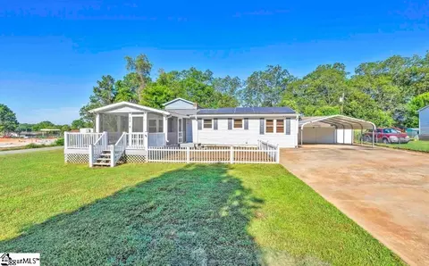 416 Ridgecrest Dr, Spartanburg, SC 29301